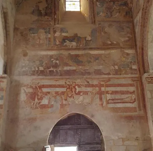 La Maison Triangulaire Hébergement de vacances *